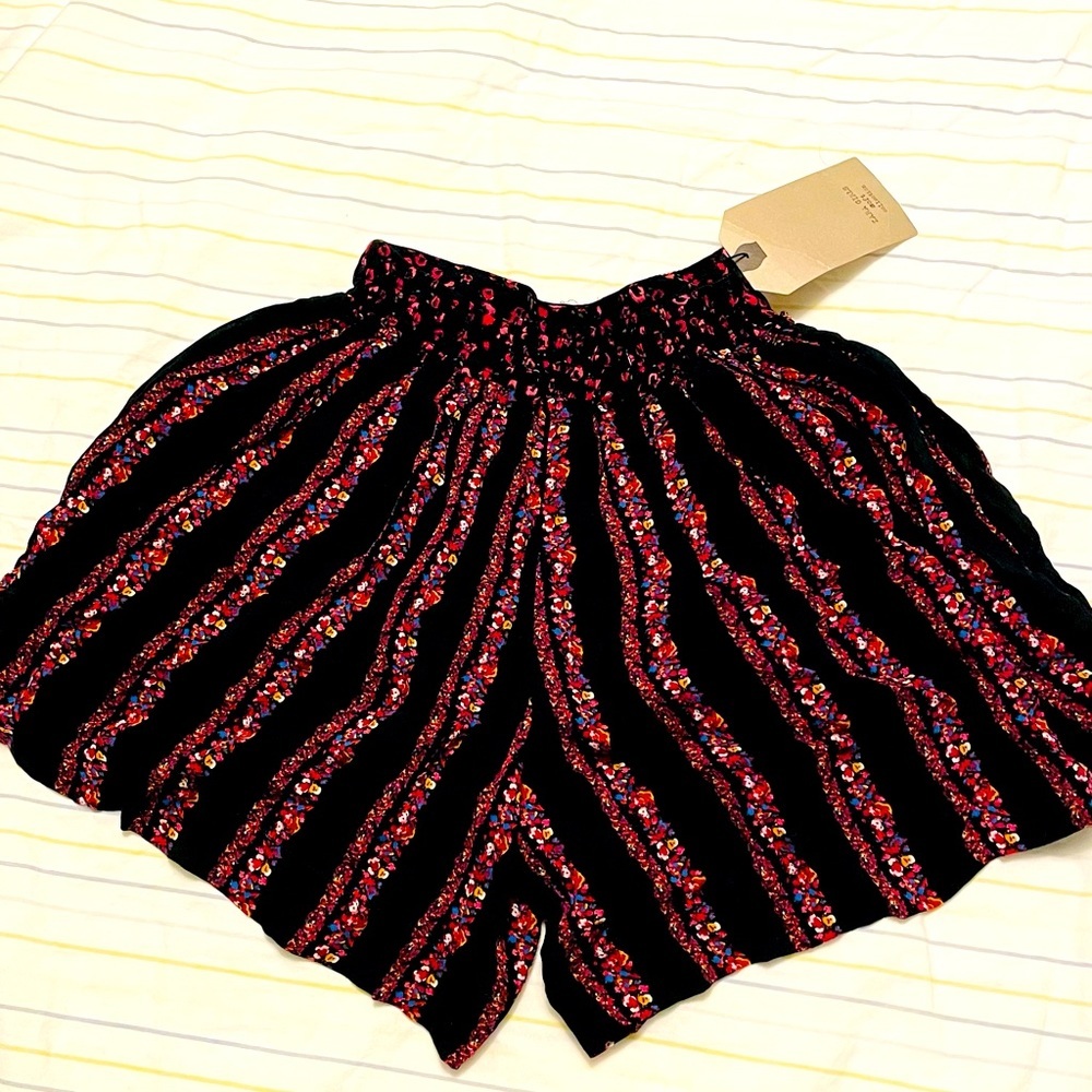 Zara girls shorts